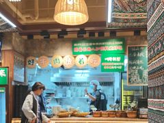 -云阿蛮云南生烫牛肉米线(奉贤路店)