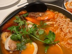 -静香HOUSE·全时段融合餐厅(七星欢乐颂店)