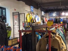 -4+2肆加贰雪具库(上庄店)