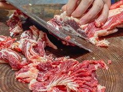-杨老板·海鲜集市火锅·鲜切牛肉(中防万宝店)
