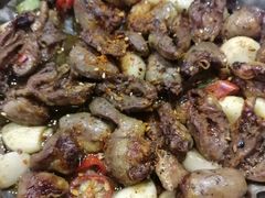 -老东镇啤酒屋海鲜加工·蒸汽海鲜·海鲜烧烤(台东店)