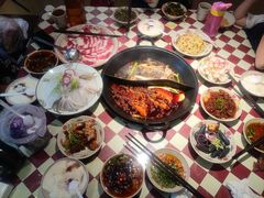 -赵美丽重庆火锅(西安直营总店)