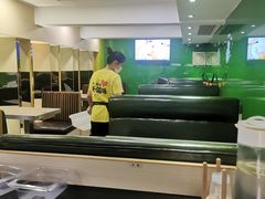 -佰搭果·广式茶餐厅(西华路店)