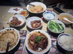 -兵哥豌豆面(雅颂居店)