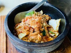 -穹六人间 people 6(岳阳路店)
