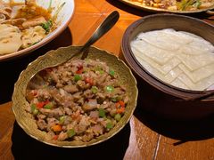 薄饼卷羊肉粒-楼兰新疆主题餐厅(苏州中心店)