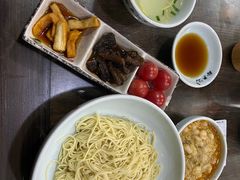 -裕兴记•蟹黄面馆(人民广场店)