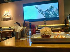 -HUZI虎滋精酿餐吧(京西大悦城店)