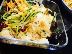 -鱼窝棚柴火铁锅炖(富山屯店)