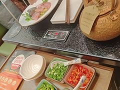 -得意咚瓜·顺德鱼生·冬瓜火锅(深圳首店)