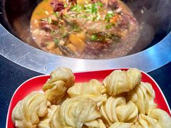-高家小院铁锅炖大鹅(哈西高铁站店)