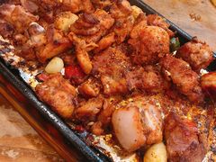 -老东镇啤酒屋海鲜加工·蒸汽海鲜·海鲜烧烤(台东店)