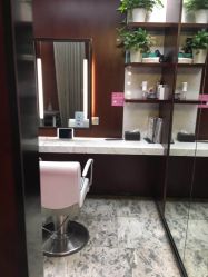 -AKOZO Beauty Salon