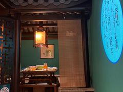 -佬麻雀·新湘菜(东方宝泰店)