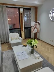 -HEYAN荷妍专业脱毛连锁机构