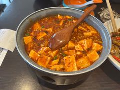 -川流不息·地道川菜·小龙虾(松东路店)