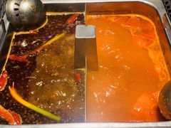 -海底捞火锅鲜切牛肉主题店(长寿路店)