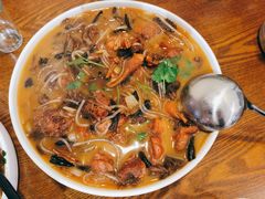 小鸡炖蘑菇粉条-李老哈·东北菜(宋园路店)