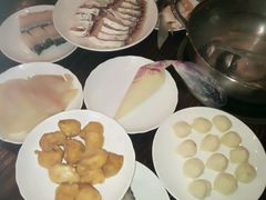 -正能量脆肉鲩火锅