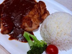 -香港新发烧腊茶餐厅(水围店)