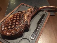-恰餐厅及酒吧 CHAR Bar & Grill (北京丽都皇冠假日店)