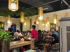 -贵厨酸汤牛肉(花果园国际中心店)