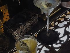 -Shift cocktail bar鸡尾酒吧
