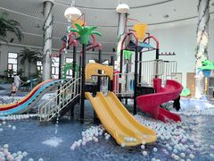 -大连金石滩绿发温泉假日酒店