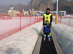 -荣盛康旅野三坡滑雪场
