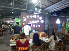 大堂-四川小胡子海鲜(丁村万人海鲜广场店)