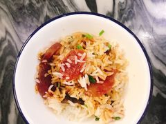 腊肠腊肉煲仔饭-红星光发煲仔饭(大石街店)