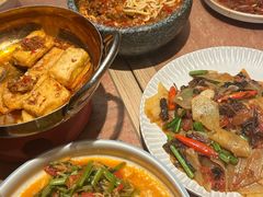 -浩海火燒雲傣家菜(芮欧百货店)