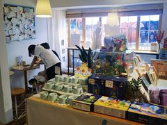 -猫的天空之城概念书店(束河店)