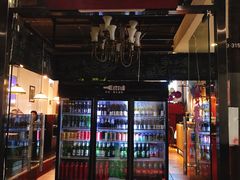 门面-日进一片海.生腌海鲜火锅.宵夜烧烤(三里屯总店)
