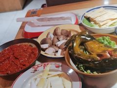 -渝掌柜重庆老火锅餐厅(酒吧街店)