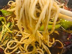 拌面-金陵暴走小龙虾·迷踪蟹(凯德MALL店)