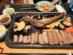 -DEEP·美式餐吧(五棵松华熙LIVE店)