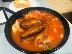 番茄浓汤鸡翅猪扒通粉-华嫂冰室(尖沙咀店)