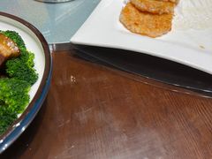 -郑庄脂渣海鲜楼(九水路店)