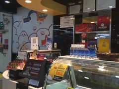 -周黑鸭(郑州新世界百货店)