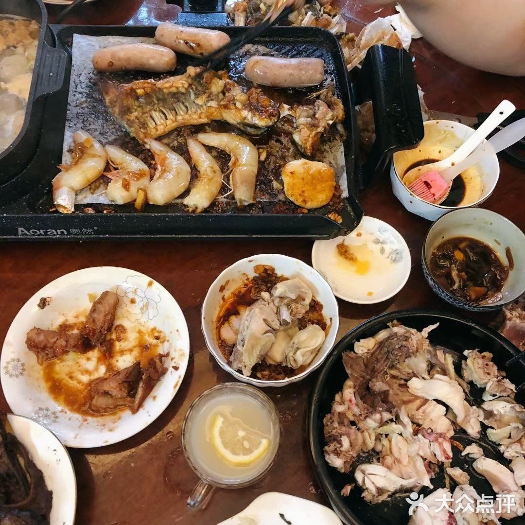 祝大家除夕快乐[加油]