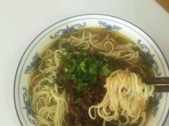 -沈家仁牛肉面(大堰三村总店)
