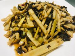 -天目湖刘老四农庄