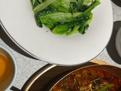 -有红鸡毛店·川菜(建设路店)