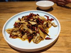 干椒炒牛肝菌-滇铺子·云南特色菜·第九届野生菌美食节(东风东路c86店)