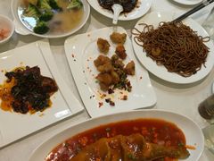 -梅龙镇酒家(南京西路总店)