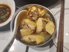 -菌小白火锅(时尚天河店)