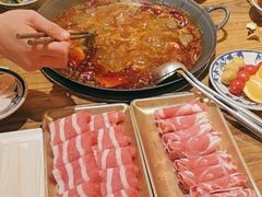 -旧街市鲜货老火锅(大光路店)