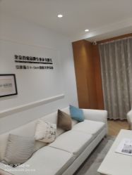 -HEYAN荷妍专业脱毛连锁机构