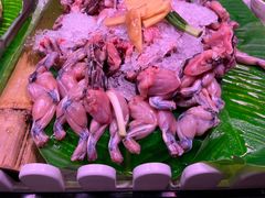 -领鲜活海鲜榴莲自助火锅(东门店)